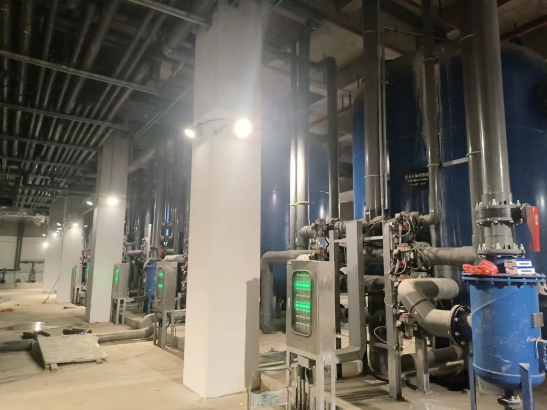 0221-1.jpg 0221-1.jpg