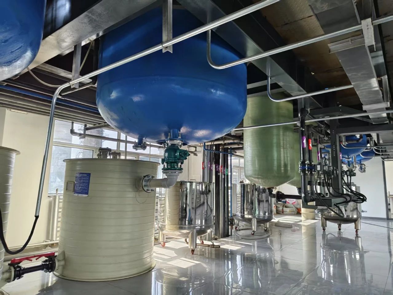 0818-1-2.jpg 0818-1-2.jpg